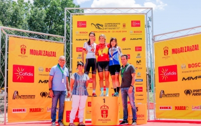 Mercè Pacios al tercer lloc del podi del Campionat d'Espanya de BTT